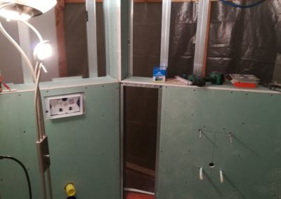 Mise en place de Placo pour installation de sanitaire, douche et WC